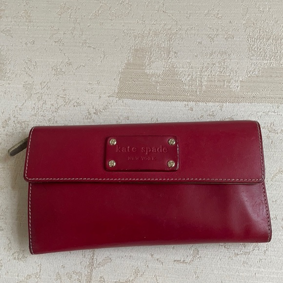 Kate Spade long wallet - Picture 1 of 11